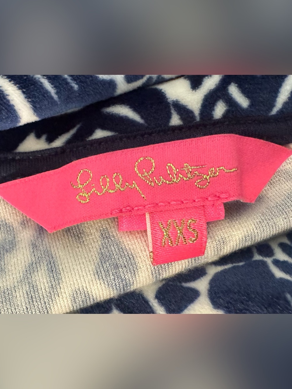 Lilly Pulitzer Belinda Off Shoulder Cowl Neck Top By Land Or By Sea Velour XXS - Picture 8 of 10
